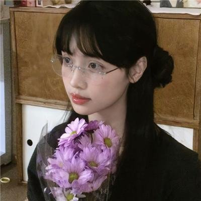 春闺三凤